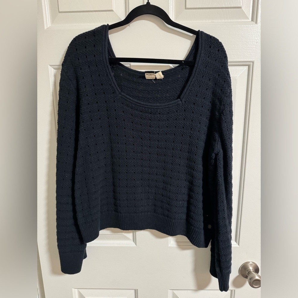 Roxy sweater